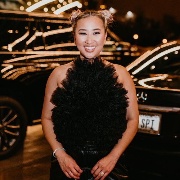 Meet your Posher, Carrie - Picture 3 of 7